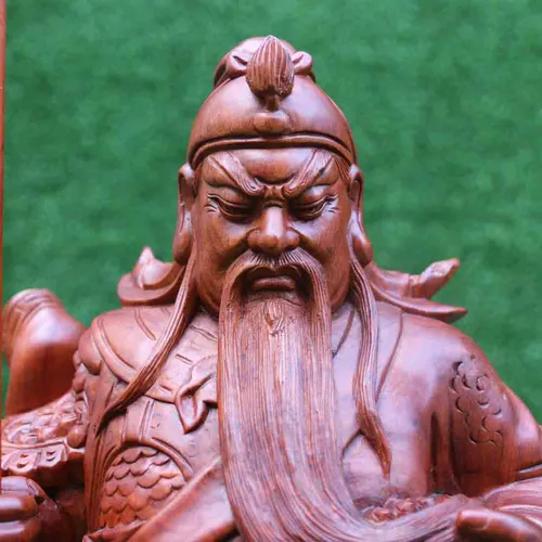 Tượng Quan Công đứng vuốt râu cao 80cm