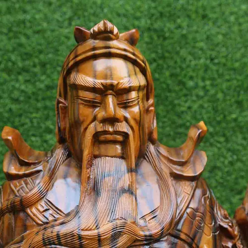 Quan Công cao 1m gỗ xà cừ