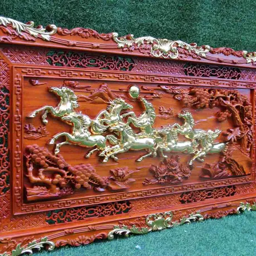 Tranh mã đáo thành công khung đục mẫu mới