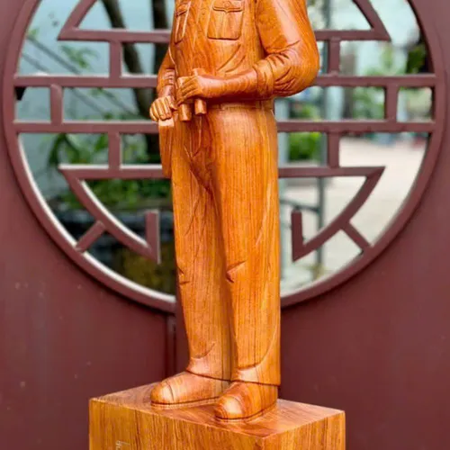 Tượng tướng Giáp cao 60cm