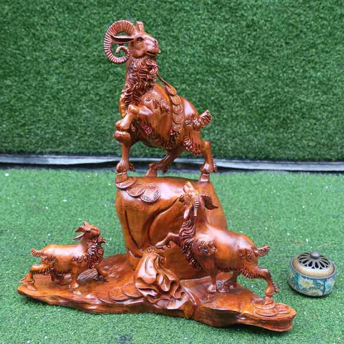 Tượng 3 con dê gỗ hương