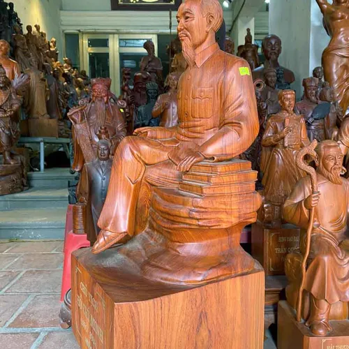 Tượng Bác đọc sách cao 60cm