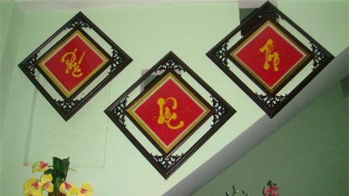 Hướng Dẫn 3 Cách Treo Tranh Phúc Lộc Thọ Để Rước Tài Lộc Về Nhà