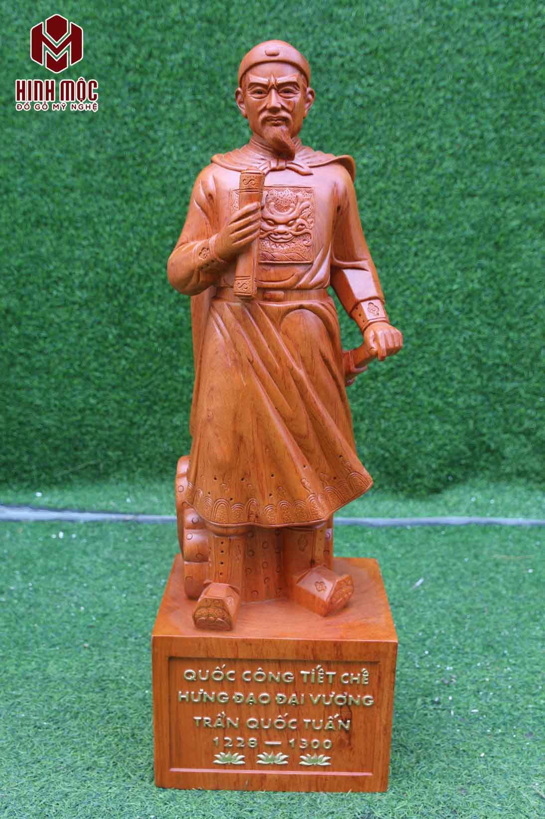 Tượng Trần Hưng Đạo gỗ hương cao 80cm Tượng Trần Hưng Đạo gỗ hương cao 80cm