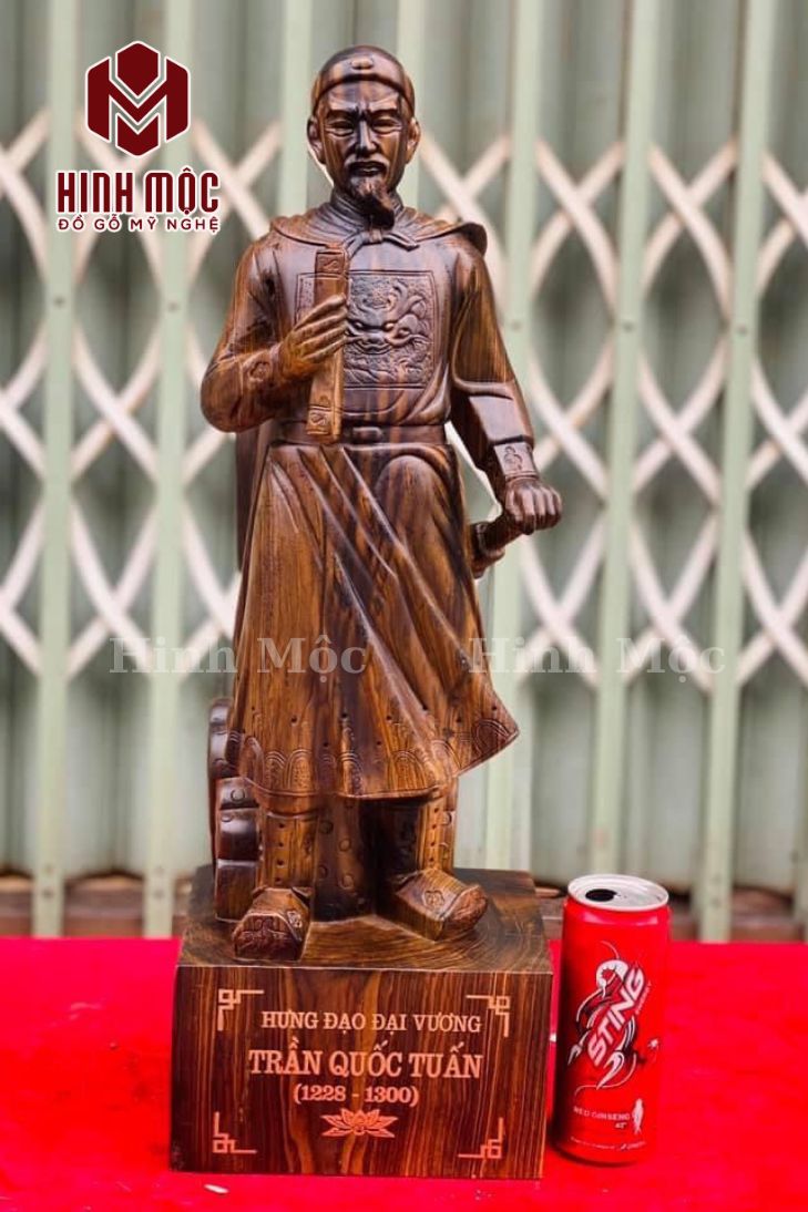 Tượng Trần Hưng Đạo gỗ mun Tượng Trần Hưng Đạo gỗ mun