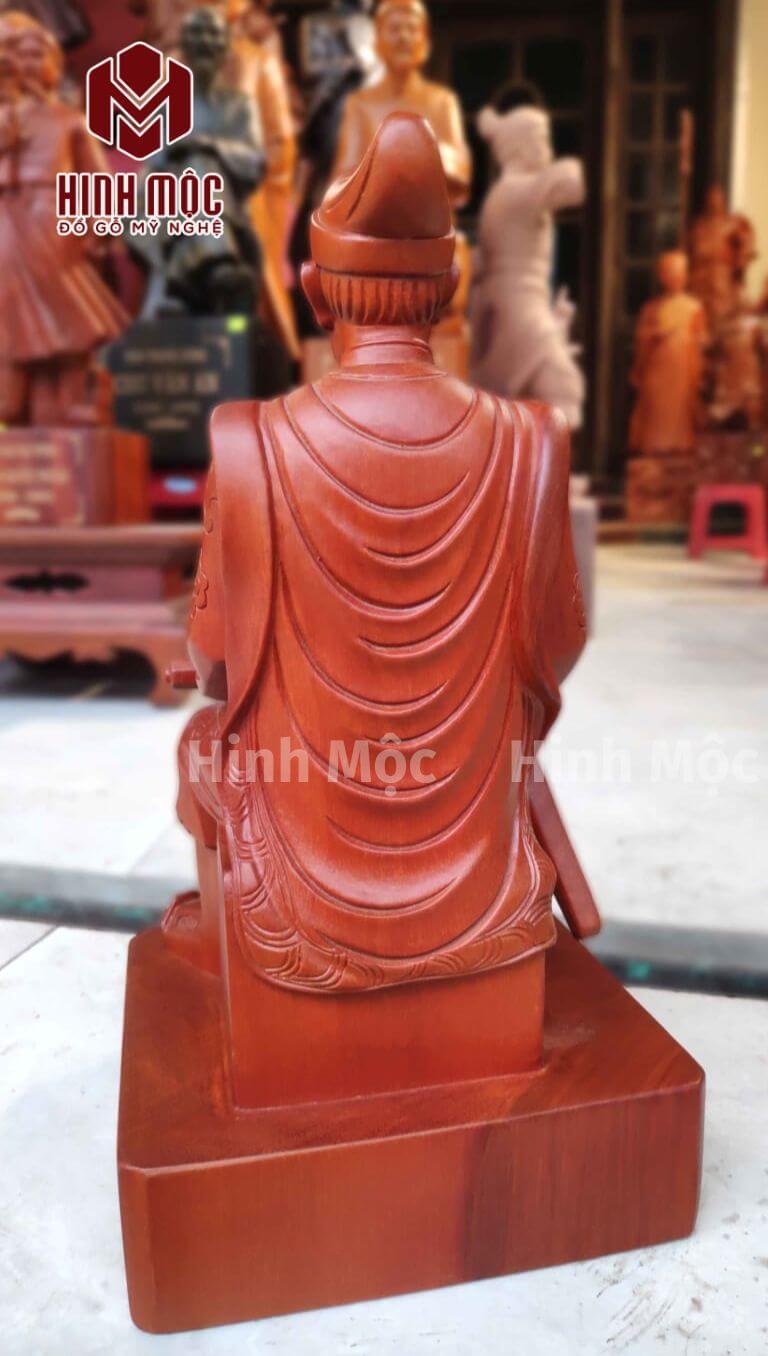 tượng Trần Quốc Tuấn ngồi ngai gỗ hương 4 tượng Trần Quốc Tuấn ngồi ngai gỗ hương 4