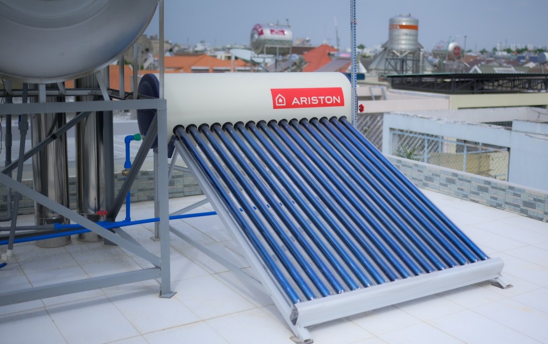 Bình Nước Nóng Năng Lượng Mặt Trời Ariston Bình Nước Nóng Năng Lượng Mặt Trời Ariston