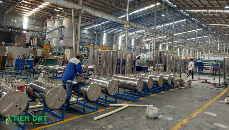 Bình bảo ôn năng lượng mặt trời Bình bảo ôn năng lượng mặt trời