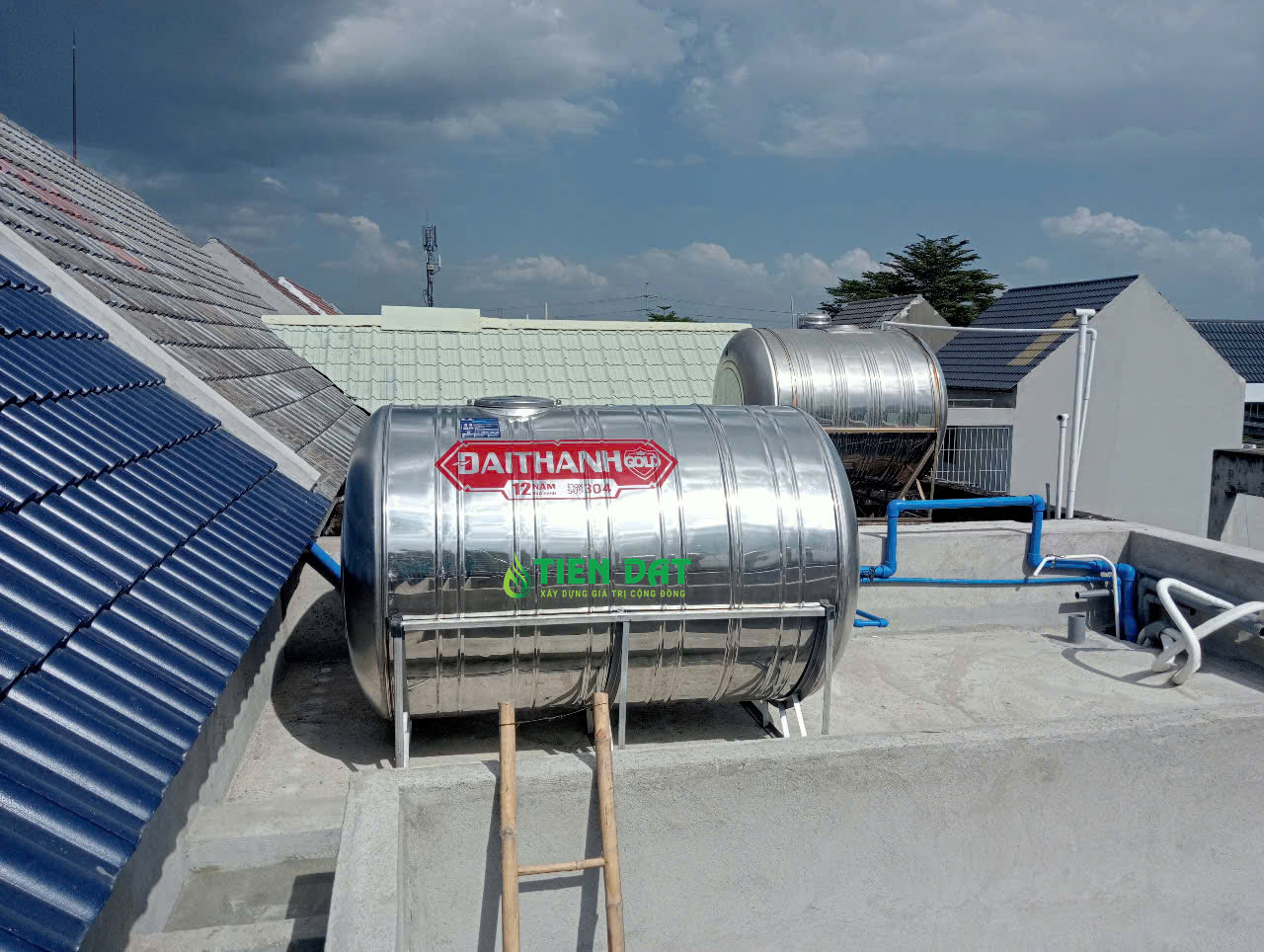 Top 3 mẫu bồn inox Đại Thành bán chạy nhất tại phường Tân Định Top 3 mẫu bồn inox Đại Thành bán chạy nhất tại phường Tân Định