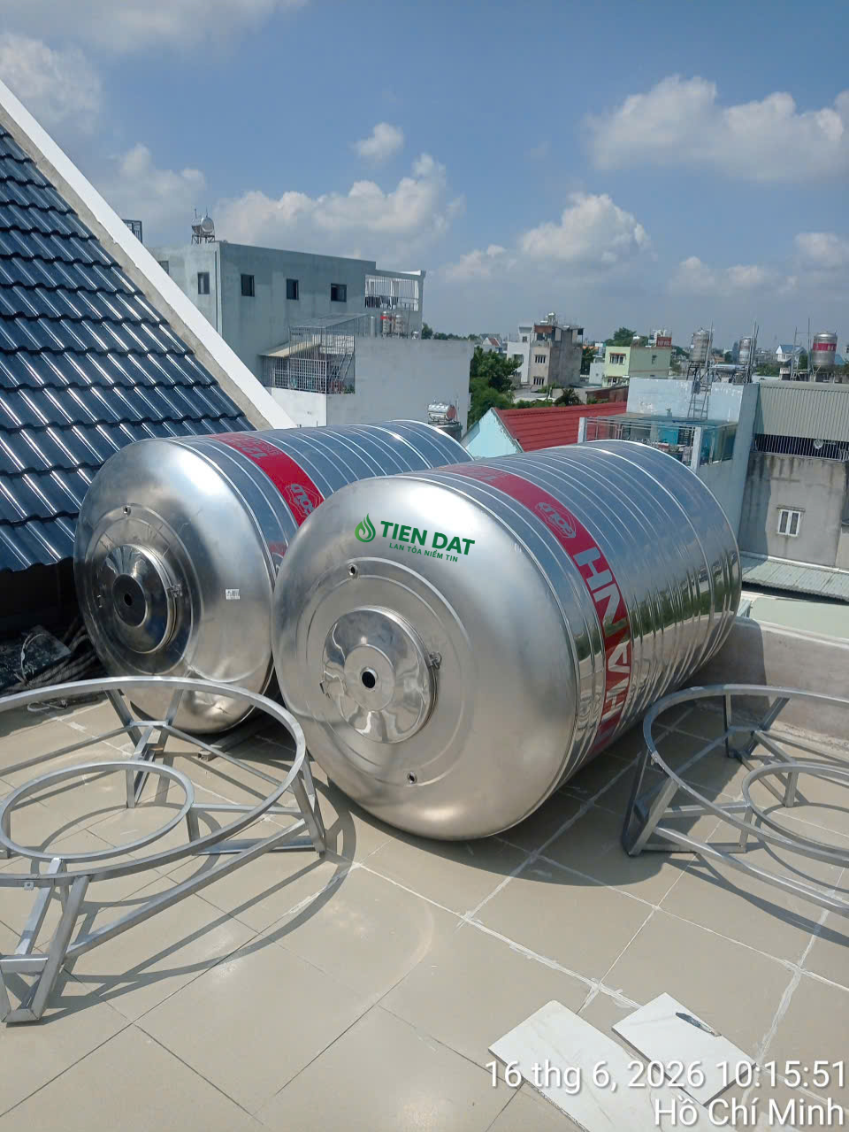 bồn nước bị rỉ bồn nước bị rỉ