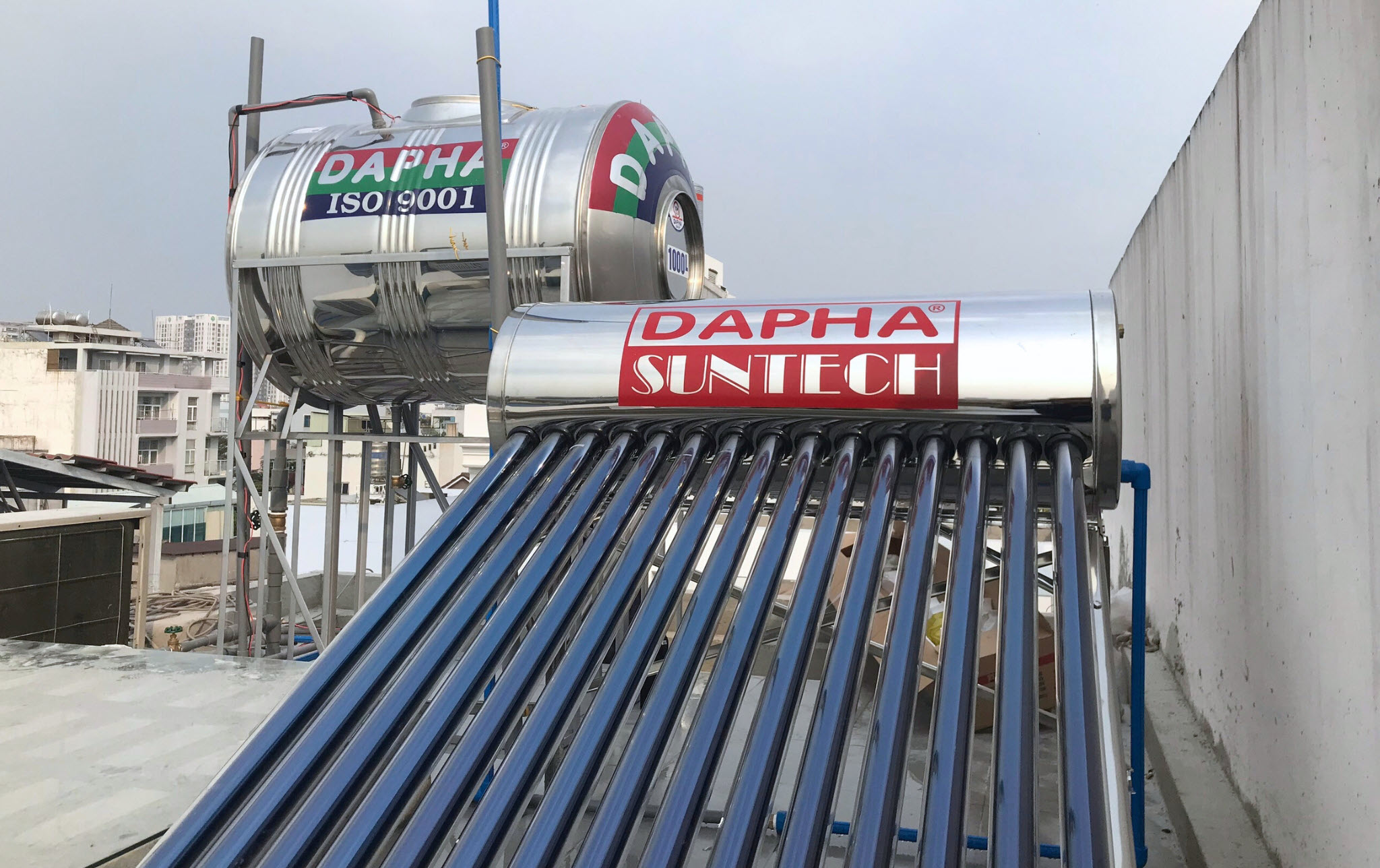 Bồn nước inox Dapha xuất khẩu 4000L nằm Bồn nước inox Dapha xuất khẩu 4000L nằm