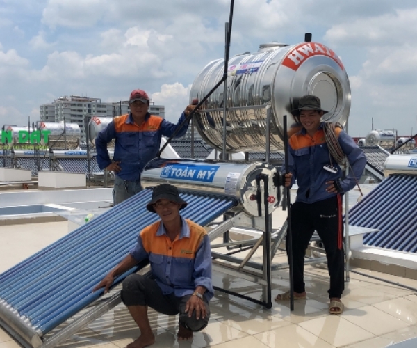 Lưu ý khi tháo bình năng lượng mặt trời