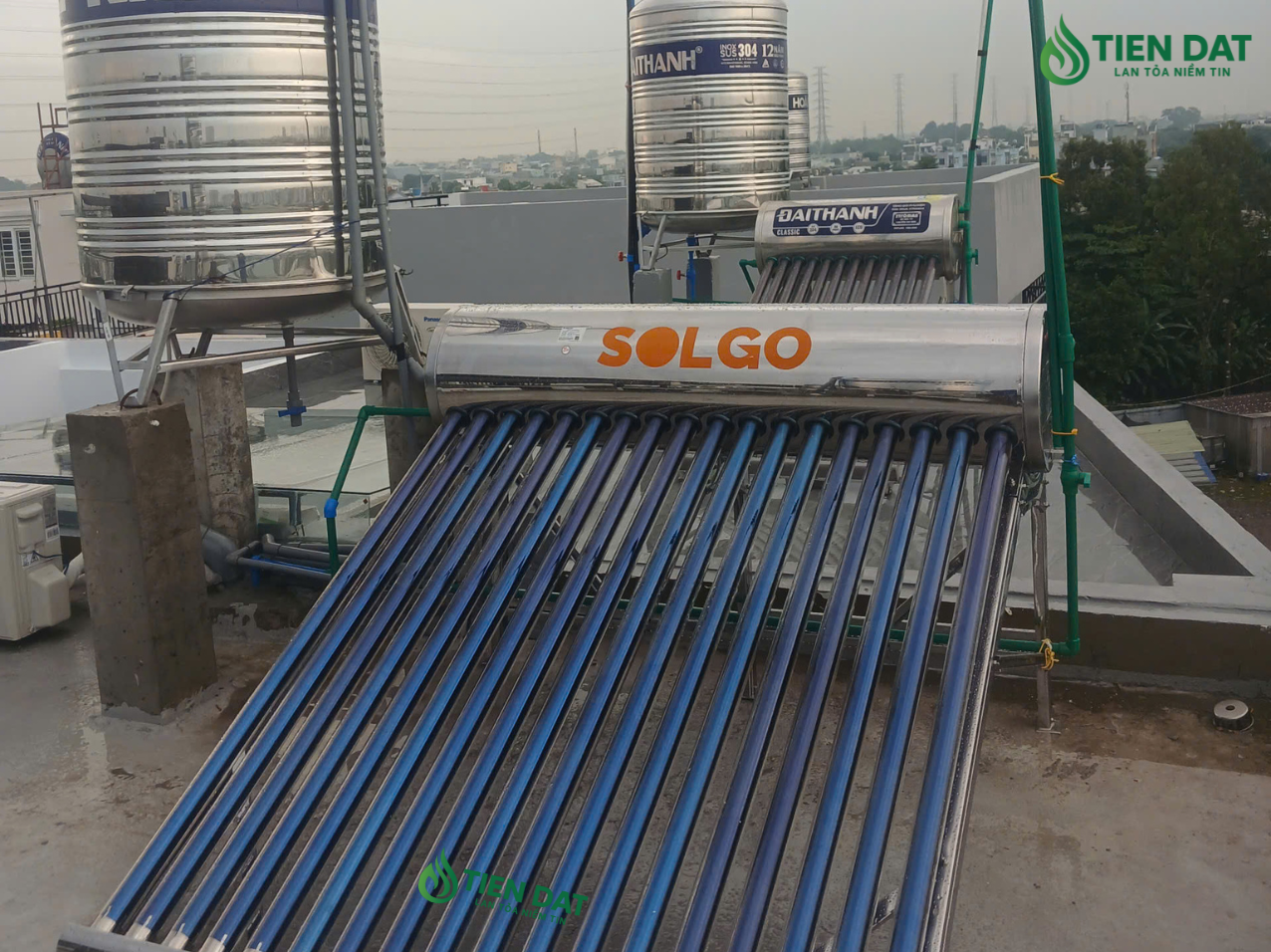 lắp máy năng lượng măt trời chính hãng lắp máy năng lượng măt trời chính hãng