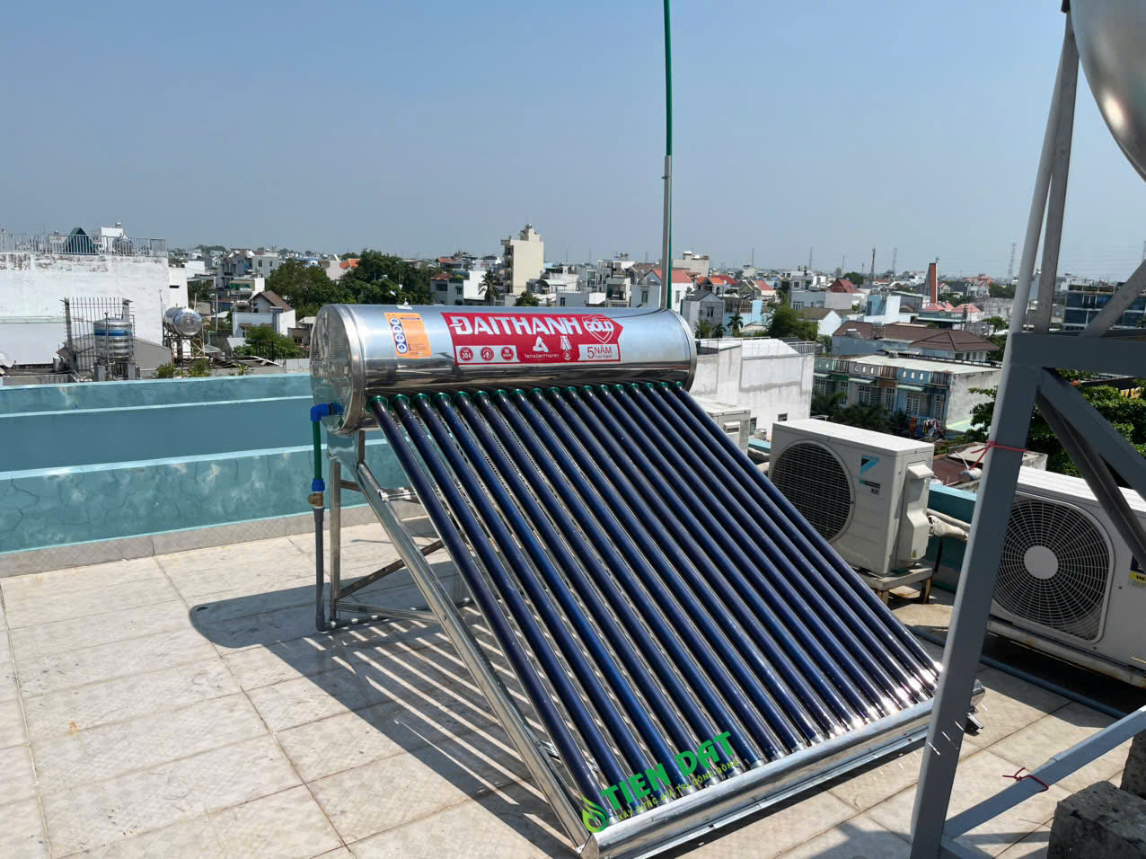 Máy năng lượng mặt trời Đại Thành Gold lựa chọn số 1 cho nhà phố tại phường Vĩnh Hội Máy năng lượng mặt trời Đại Thành Gold lựa chọn số 1 cho nhà phố tại phường Vĩnh Hội