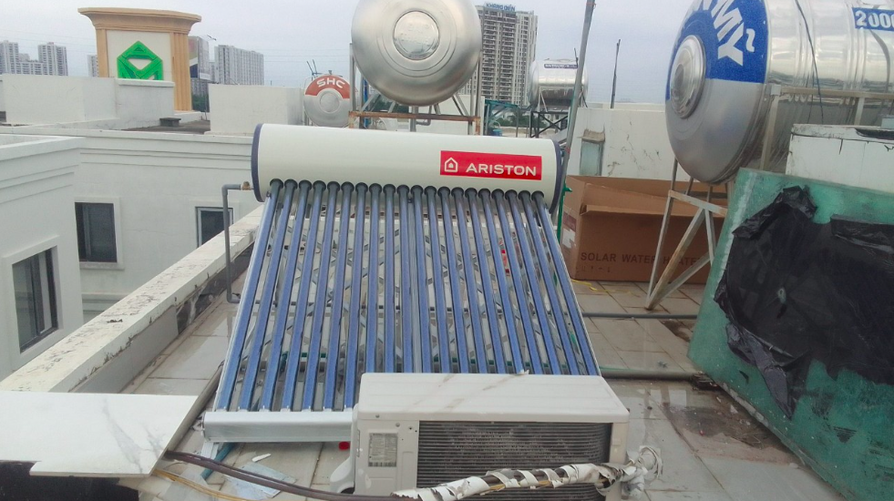 máy nước nóng năng lượng ariston máy nước nóng năng lượng ariston