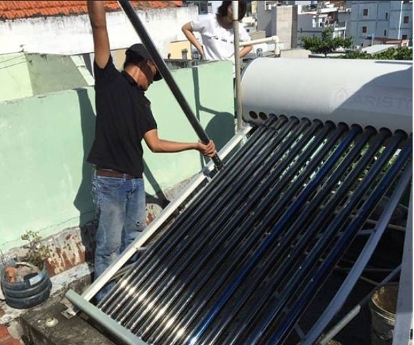 máy nước nóng năng lượng mặt trời tấm phẳng Ariston máy nước nóng năng lượng mặt trời tấm phẳng Ariston