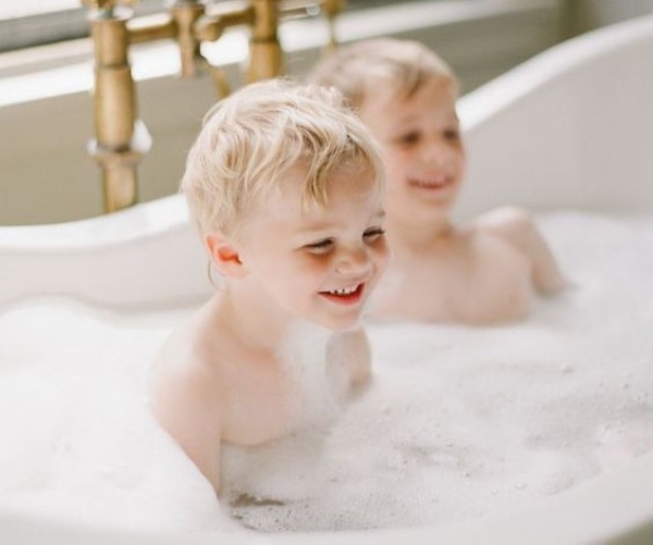 nước nóng có tác dụng giải độc tố