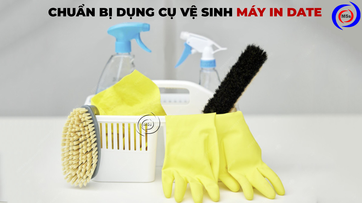 chuẩn bị dụng cụ vệ sinh máy in date chuẩn bị dụng cụ vệ sinh máy in date