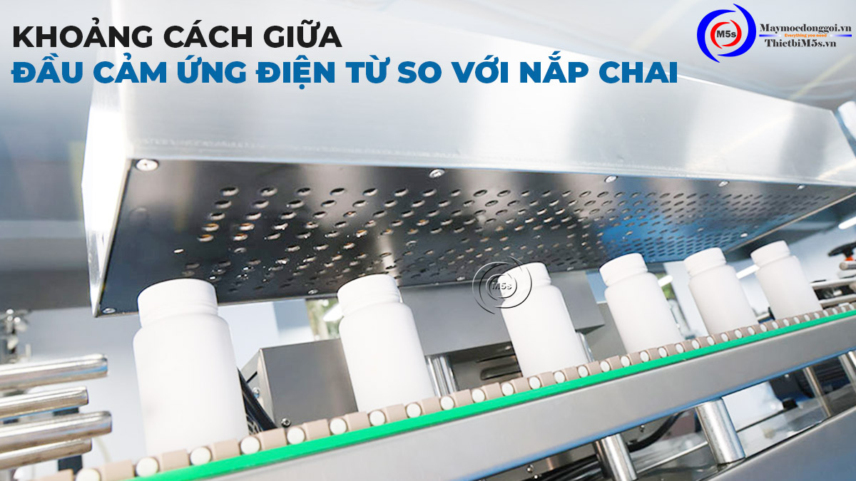 Khoảng cách đầu cảm ứng điện từ với chai lọ Khoảng cách đầu cảm ứng điện từ với chai lọ