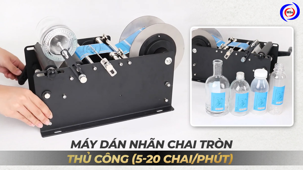 Máy dán nhãn chai trò thủ công 5-20chai/phút Máy dán nhãn chai trò thủ công 5-20chai/phút