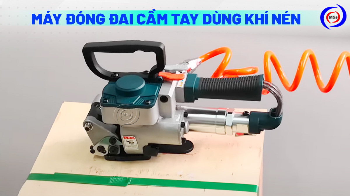 Máy đóng đai cầm tay dùng khí nén Máy đóng đai cầm tay dùng khí nén