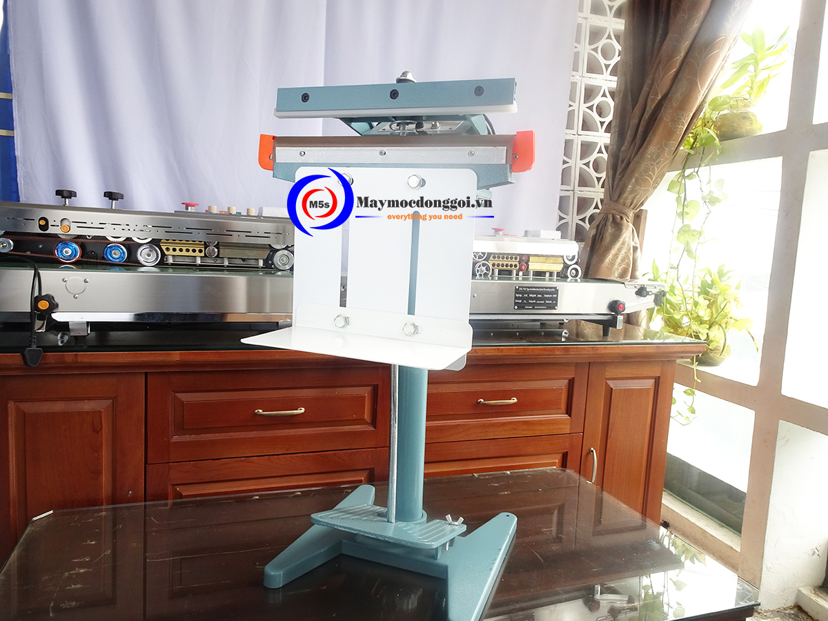 Máy hàn miệng túi dập chân Máy hàn miệng túi dập chân F-450