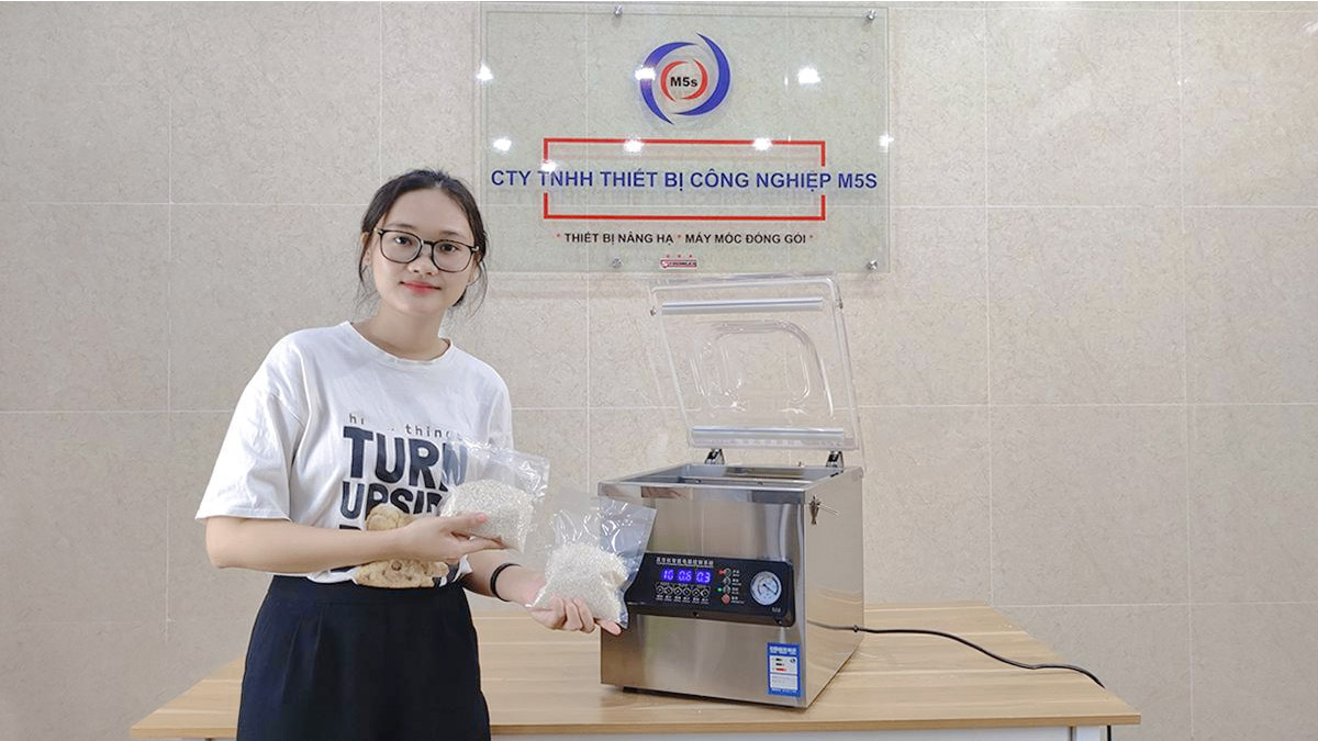 Máy hút chân không để bàn 2 thanh hàn DZQ-320-2 Máy hút chân không để bàn 2 thanh hàn DZQ-320-2