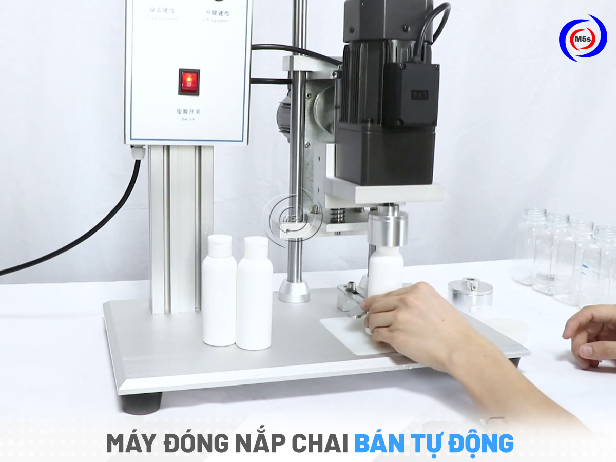 thành phẩm máy đóng nắp chai bán tự động thành phẩm máy đóng nắp chai bán tự động