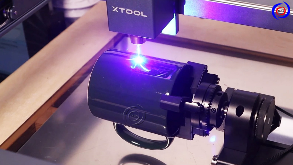 Máy khắc laser không có sự tiếp xúc trực tiếp với vật liệu  Máy khắc laser không có sự tiếp xúc trực tiếp với vật liệu