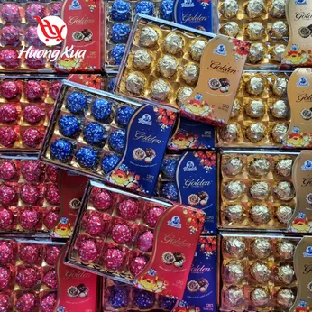 Socola Dominate Golden Hộp Meka Chữ Nhật 12 viên 126g (Màu đỏ và vàng và xanh )
