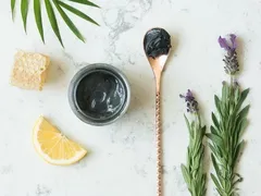 Mỹ phẩm trắng da thiên nhiên Hazel - Sự kết hợp độc đáo giữa truyền thống và khoa học