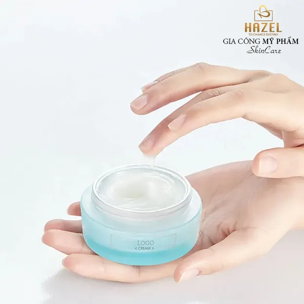 Gia Công Kem Vi Dưỡng Collagen Tái Tạo Làn Da (Đẩy Lùi) Lão Hóa