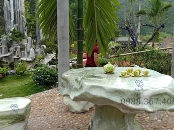 Mua bán bàn ghế đá tự nhiên nguyên khối đẹp tại Bình Thuận