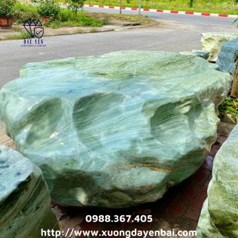 Bàn ghế đá nguyên khối - KT 135 x 210 cm