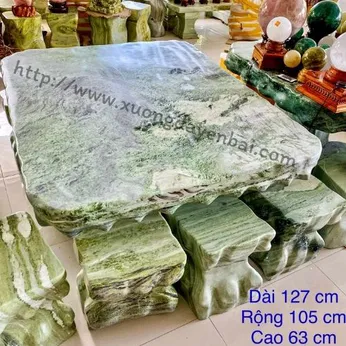 Bàn ghế đá tự nhiên xanh ngọc - KT 105 x 127 cm