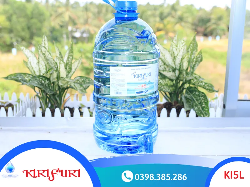 Nước uống đóng bình vòi KIRIFURI 05 lít Bến Tre