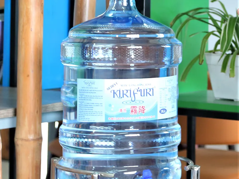 Nước uống đóng bình vòi KIRIFURI 19 lít Bến Tre
