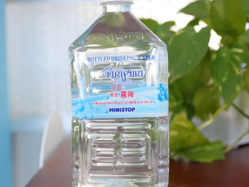 Lốc 6 chai nước uống KIRIFURI 01 lít Bến Tre