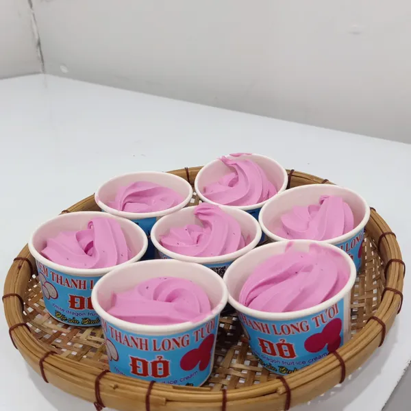 Kem thanh long tươi 