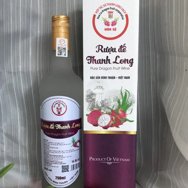 RƯỢU ĐẾ THANH LONG 750ml  Pure Dragon Fruit Wine 