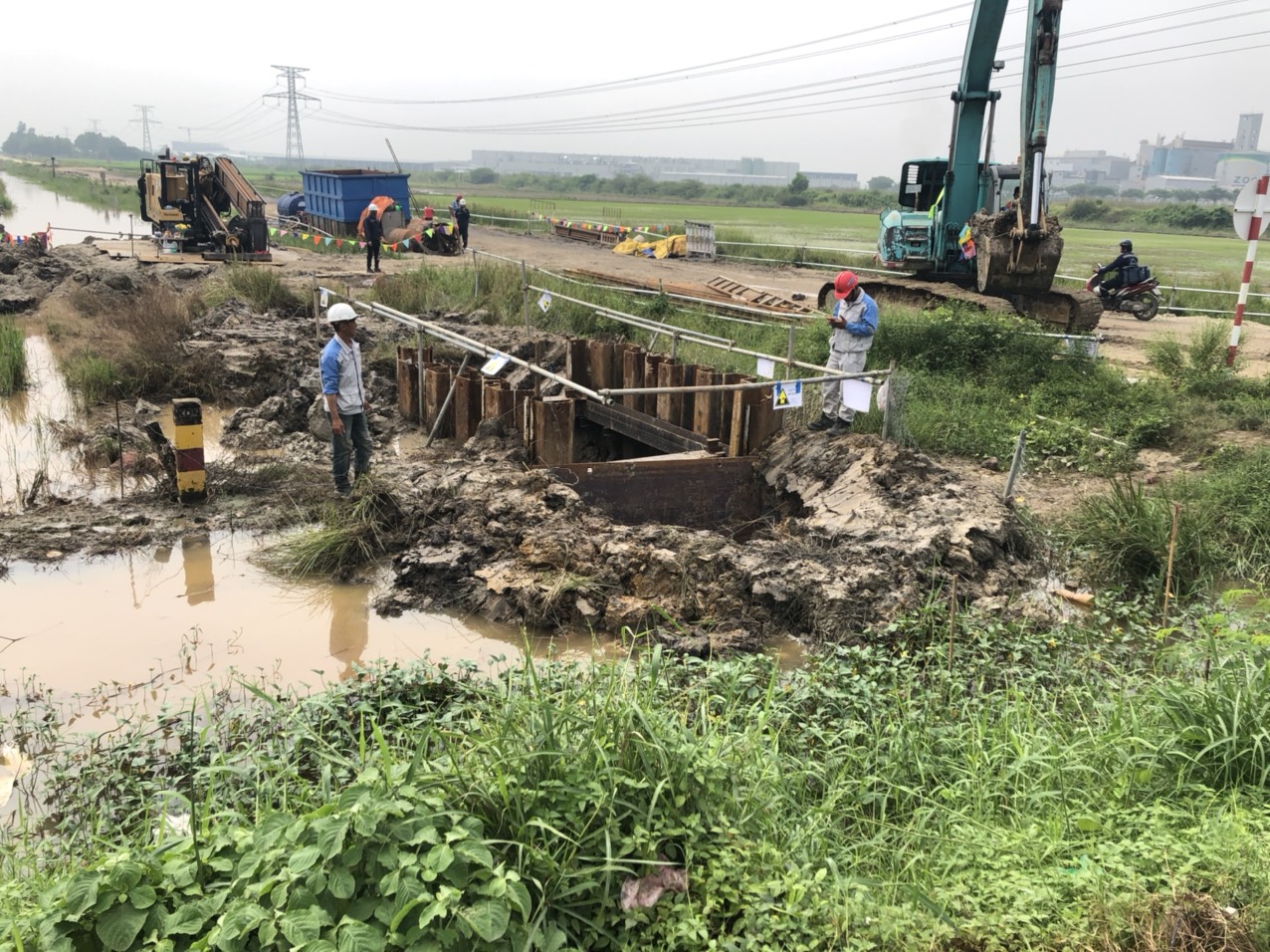 CONSTRUCTION MEASURES OF SURROUND DRILLING 04 CW DN2600 PIPELINES