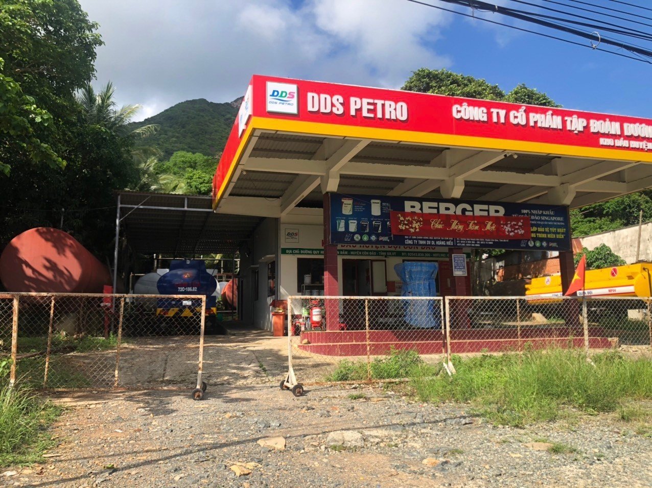 Kế hoạch ứng phó sự cố tràn dầu tại kho xăng dầu Kế hoạch ứng phó sự cố tràn dầu tại kho xăng dầu