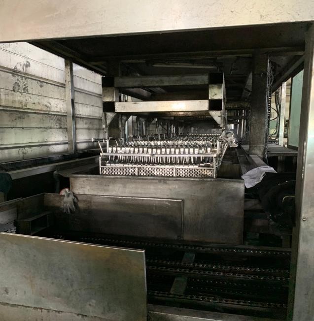 Máy sản xuất dao Máy sản xuất dao