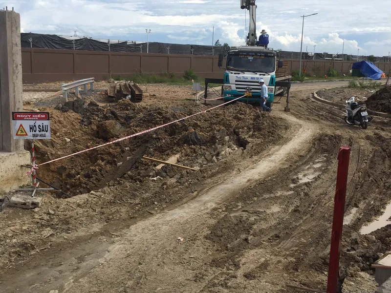 Phương pháp khoan đặt ống ngầm đường dây điện 220 Kv trong thành phố