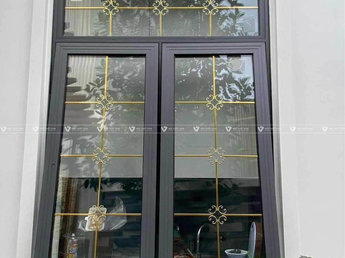  15+ mẫu cửa nhôm kính hoa văn đẹp, sang trọng, báo giá chi tiết mới nhất 2025
