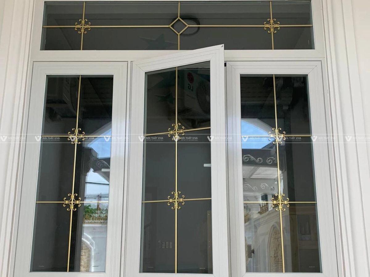  15+ mẫu cửa nhôm kính hoa văn đẹp, sang trọng, báo giá chi tiết mới nhất 2025