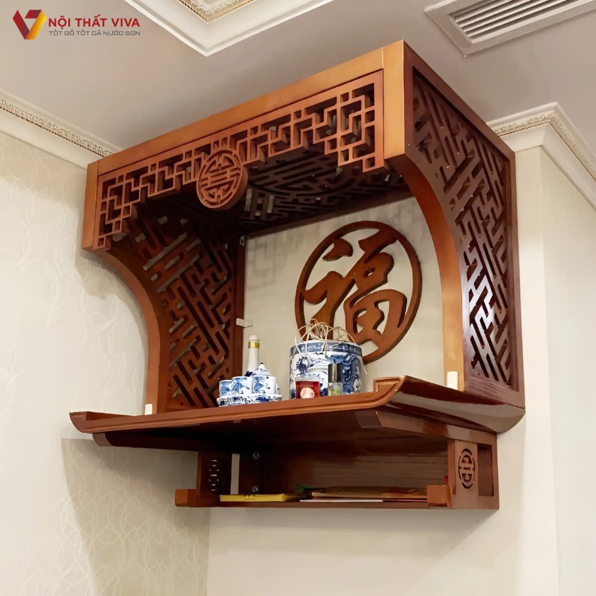 Kinh nghiệm chọn mẫu b&agrave;n thờ gia ti&ecirc;n treo tường chuẩn phong thủy 