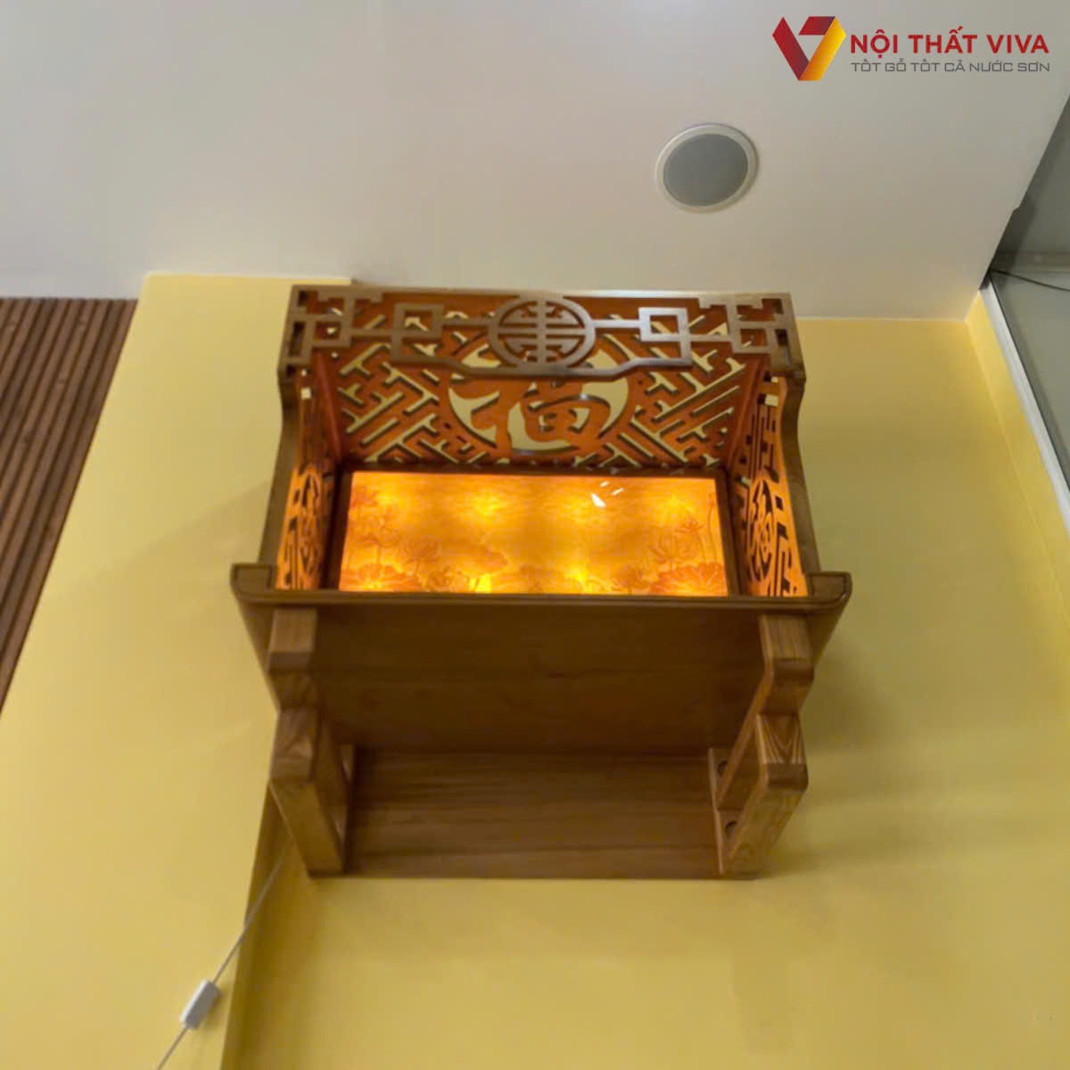 C&oacute; n&ecirc;n chọn trang thờ treo tường 2 tầng? Kinh nghiệm cần biết