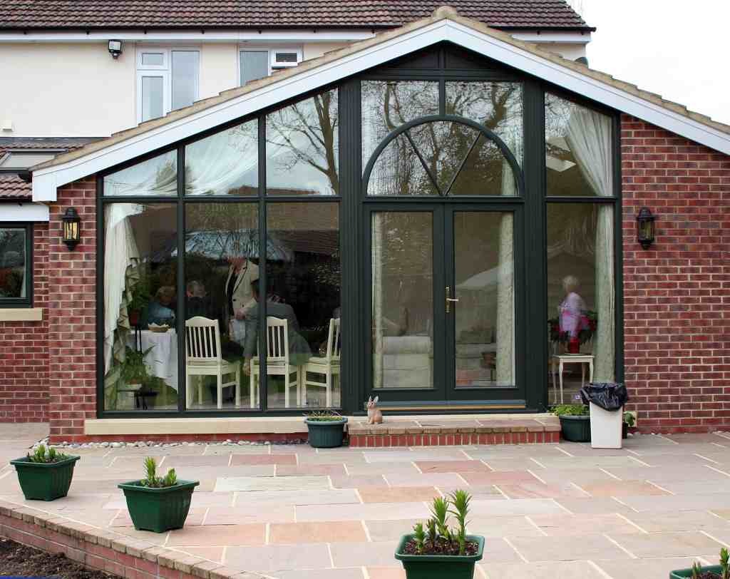 Cửa nhôm Xingfa hệ 1000 là gì? Ưu điểm và ứng dụng trong thiết kế hiện đại Cửa nhôm Xingfa hệ 1000 là gì? Ưu điểm và ứng dụng trong thiết kế hiện đại