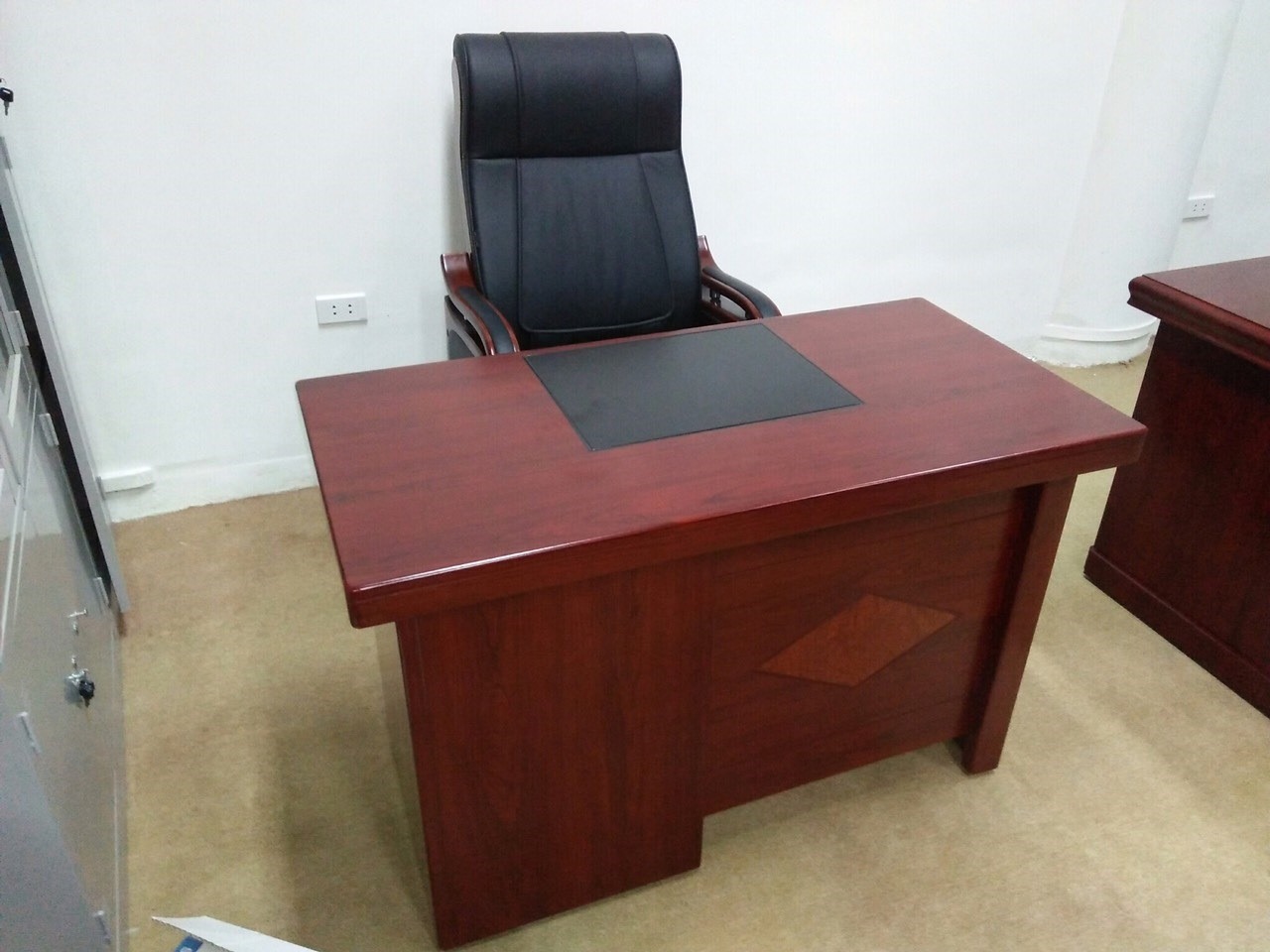 Top 10 mẫu bàn giám đốc cao cấp sang trọng, khẳng định vị thế lãnh đạo 